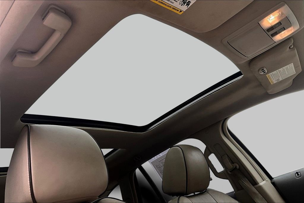 Used 2015 Lincoln MKX AWD w/ Equipment Group 102A image 26