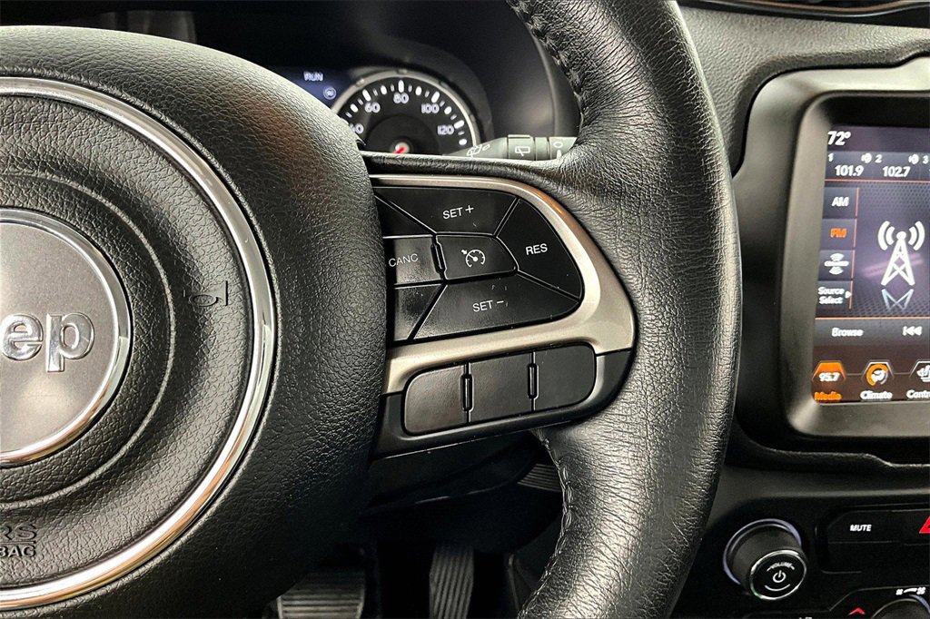 Used 2022 Jeep Renegade Limited image 19