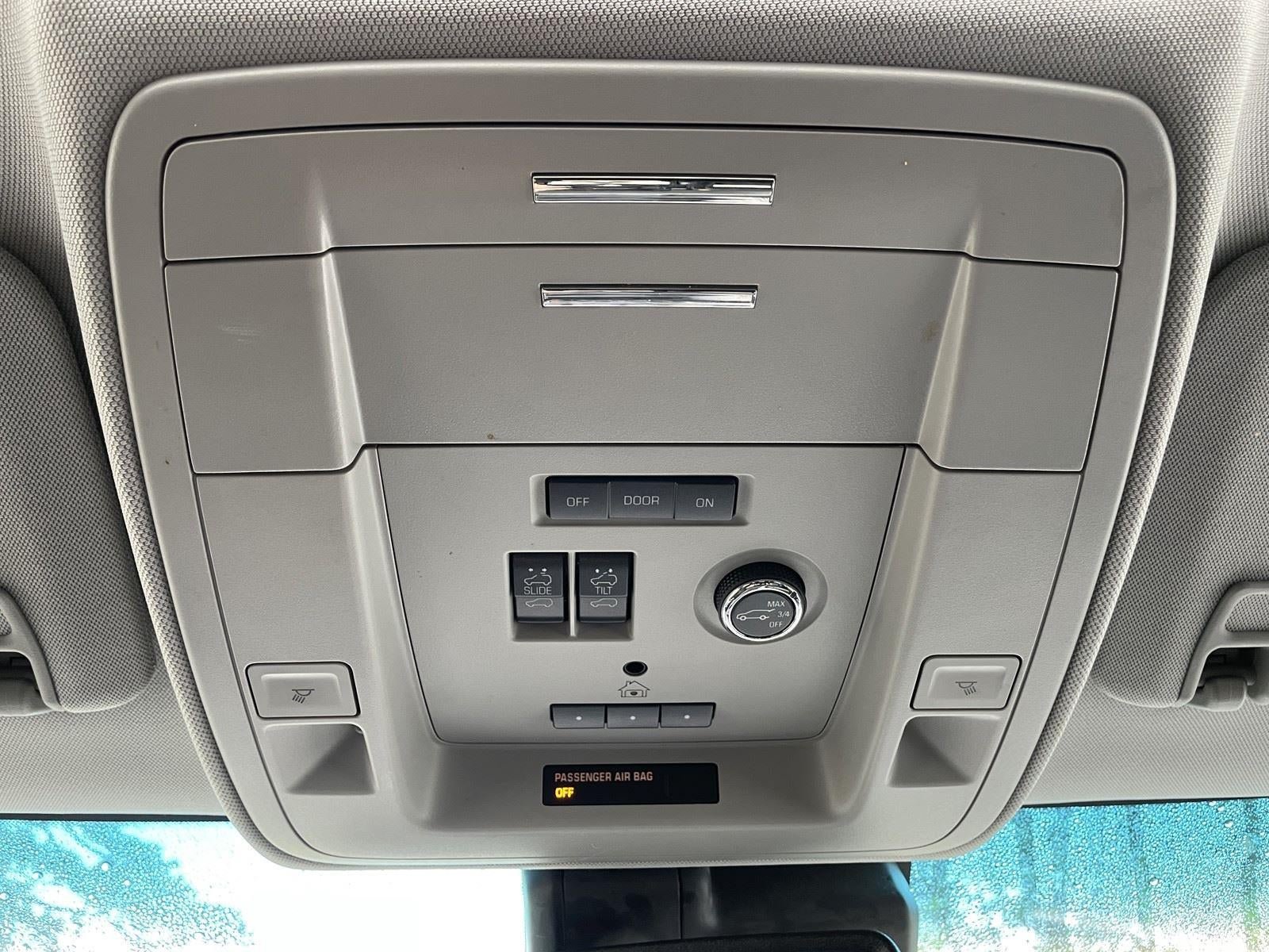 Used 2019 GMC Yukon XL SLT w/ Open Road Package RWD image 35