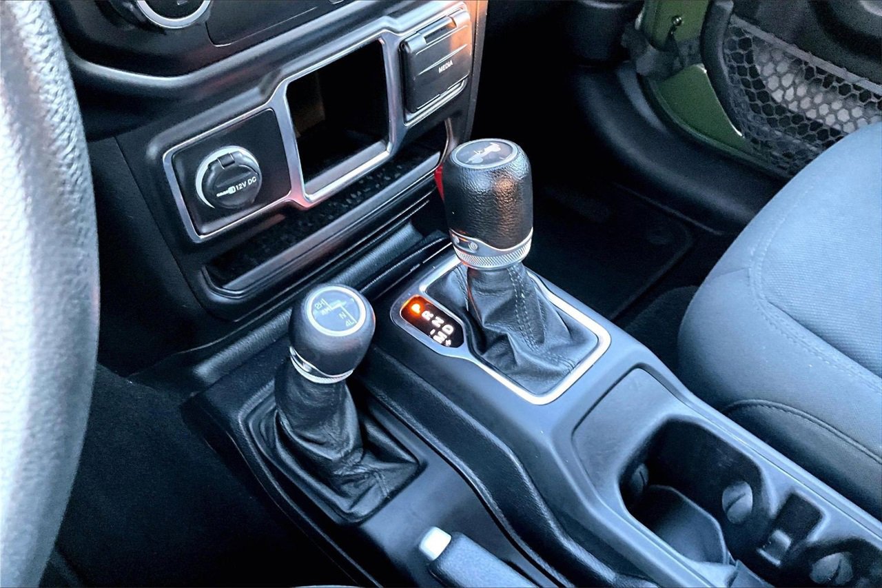 Certified 2020 Jeep Wrangler Unlimited Sport image 29