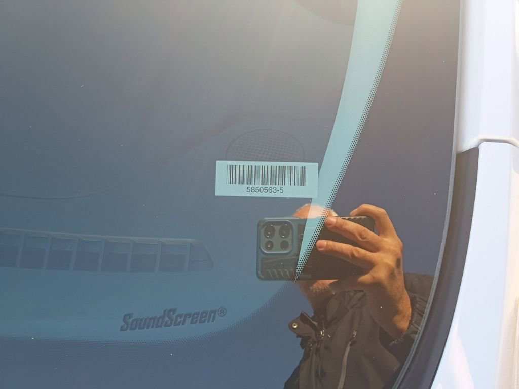 Used 2025 Ford Escape Active image 13