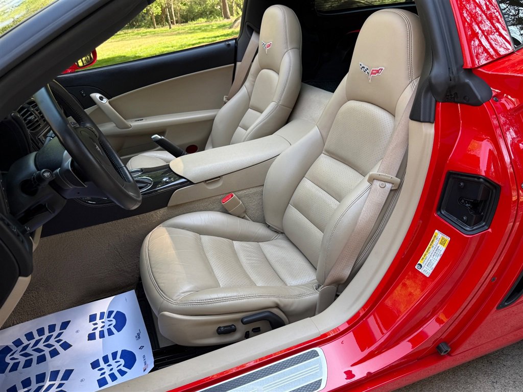 Used 2010 Chevrolet Corvette Grand Sport w/ Preferred Equipment Group image 54