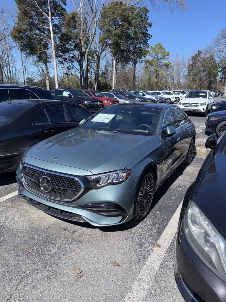 New 2026 Mercedes-Benz E 450 4MATIC Sedan image 1