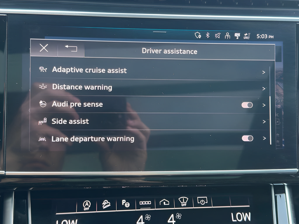 Used 2025 Audi Q7 3.0T Prestige AWD/4WD image 31