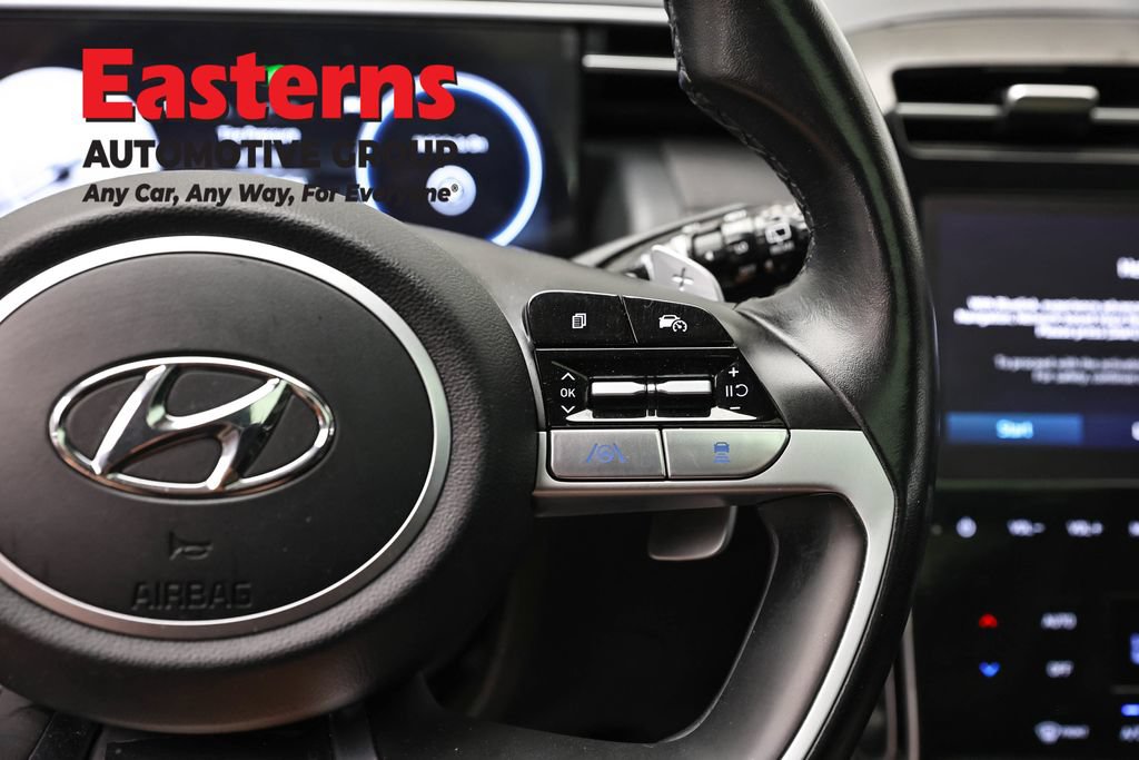 Used 2023 Hyundai Tucson Limited AWD/4WD image 16