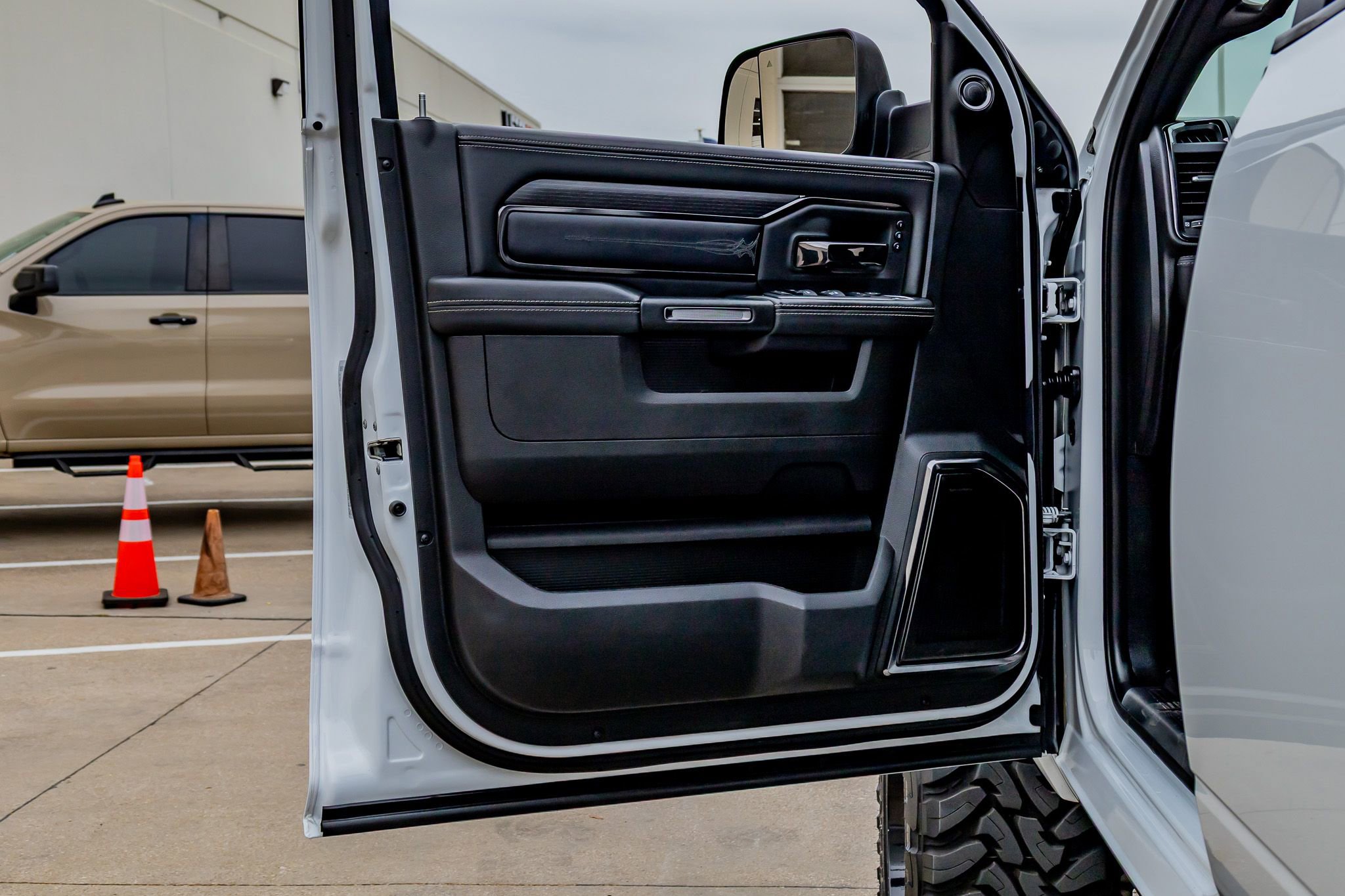 Used 2022 RAM 2500 Limited image 35