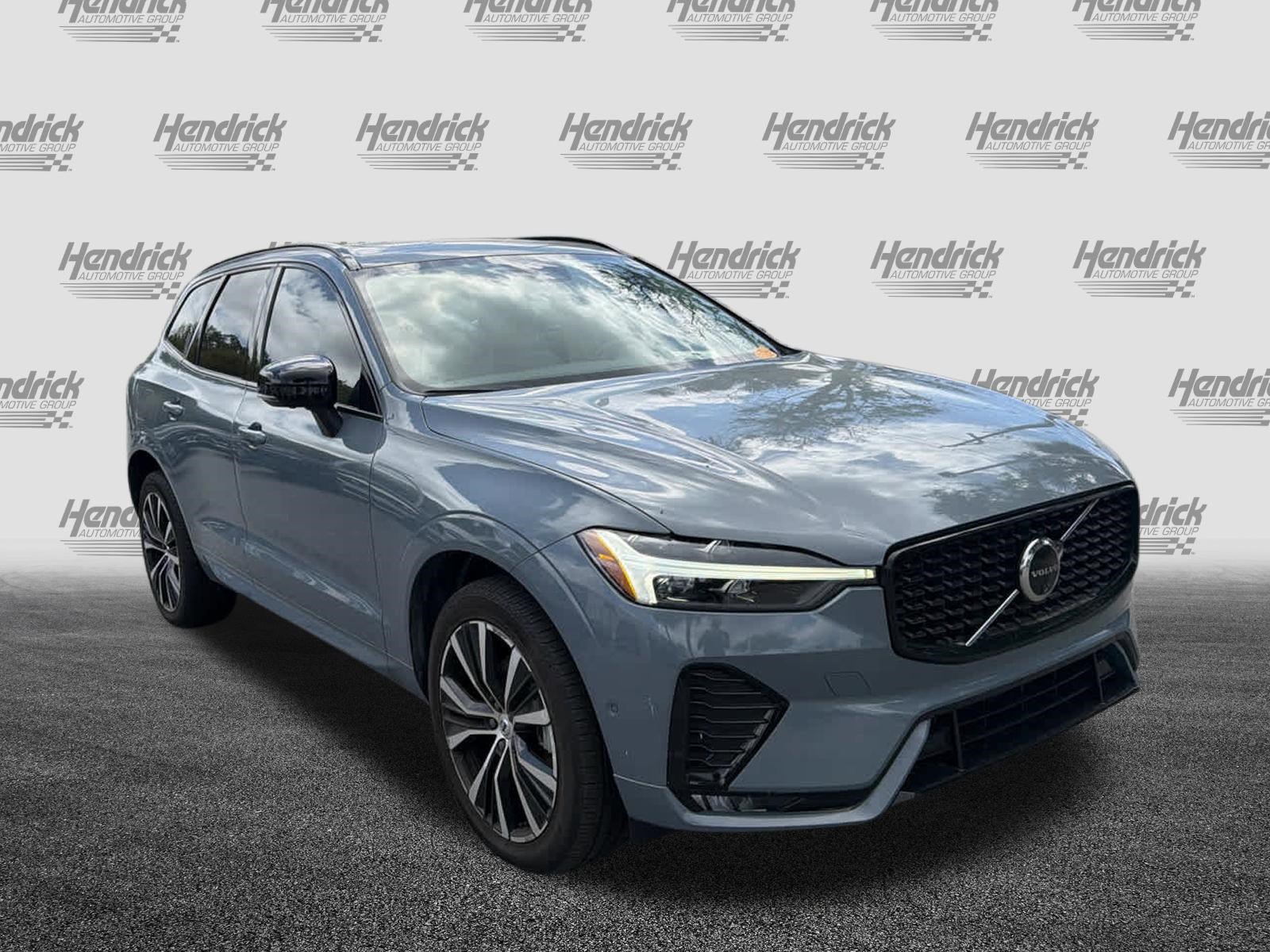 Used 2024 Volvo XC60 B5 Plus w/ Protection Package Premier image 2