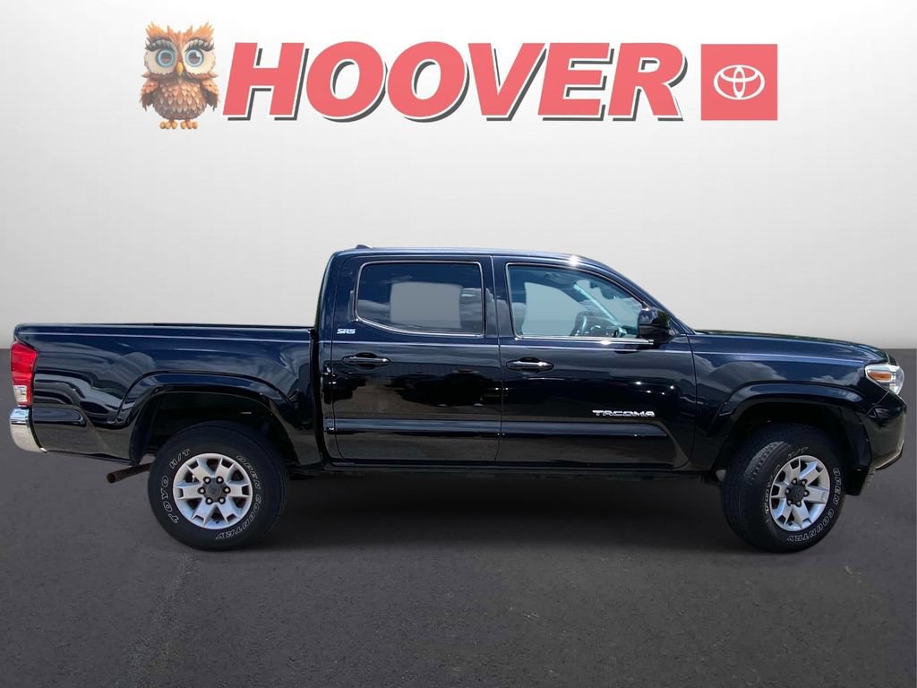 Used 2016 Toyota Tacoma SR5 w/ Towing Package RWD image 2