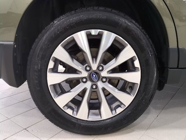 Used 2018 Subaru Outback 3.6R Touring image 23