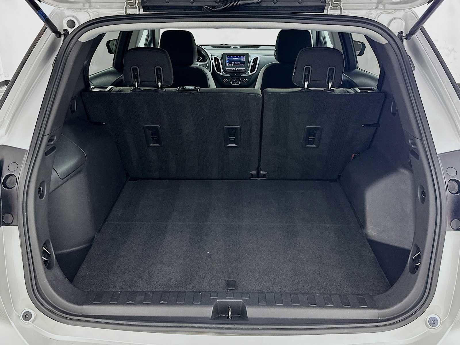 Used 2020 Chevrolet Equinox LT image 23