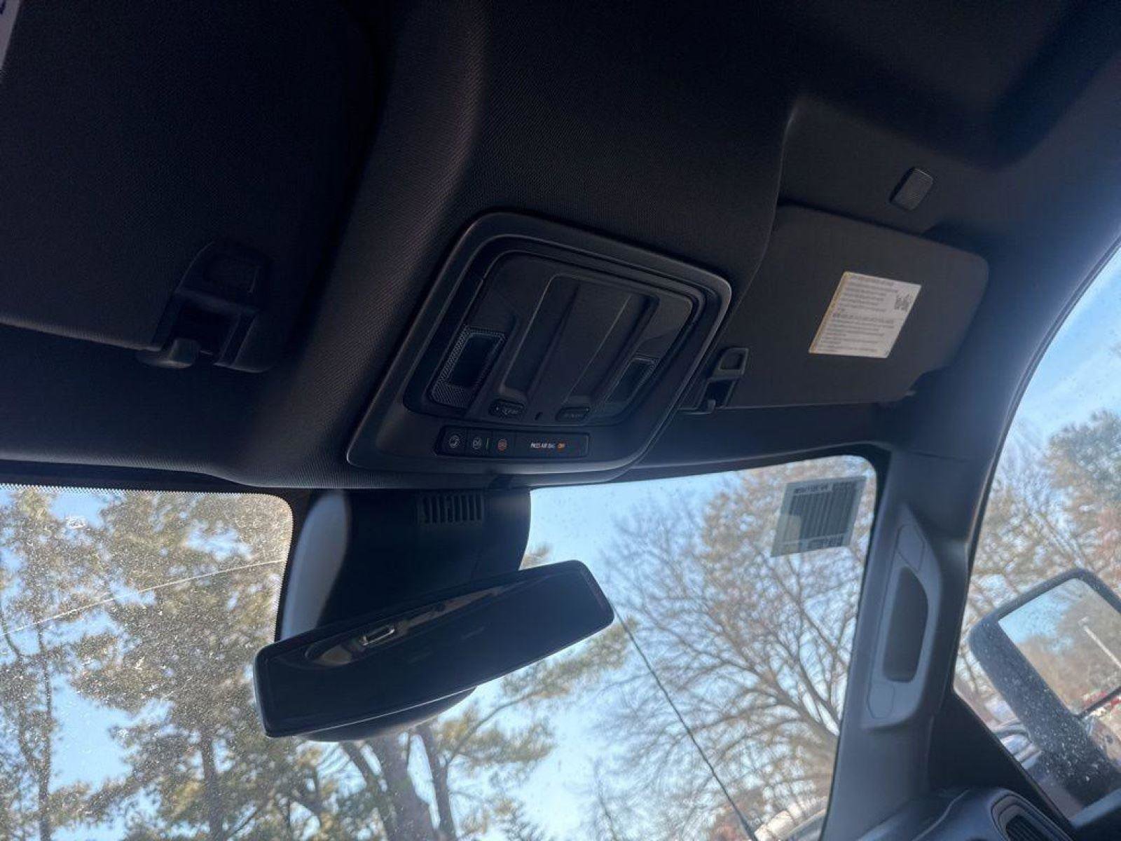 New 2026 Chevrolet Silverado 2500 Custom w/ Custom Value Package AWD/4WD image 31