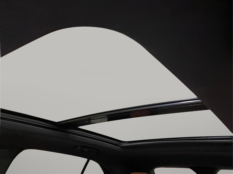 Used 2019 Cadillac XT4 Sport image 27