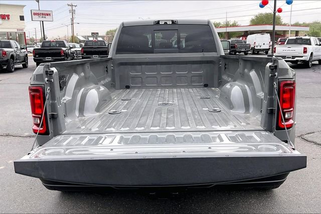 Certified 2026 RAM 3500 Tradesman AWD/4WD image 30