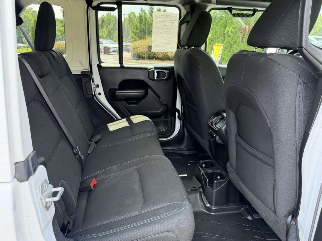 Used 2021 Jeep Wrangler Unlimited Sport AWD/4WD image 12