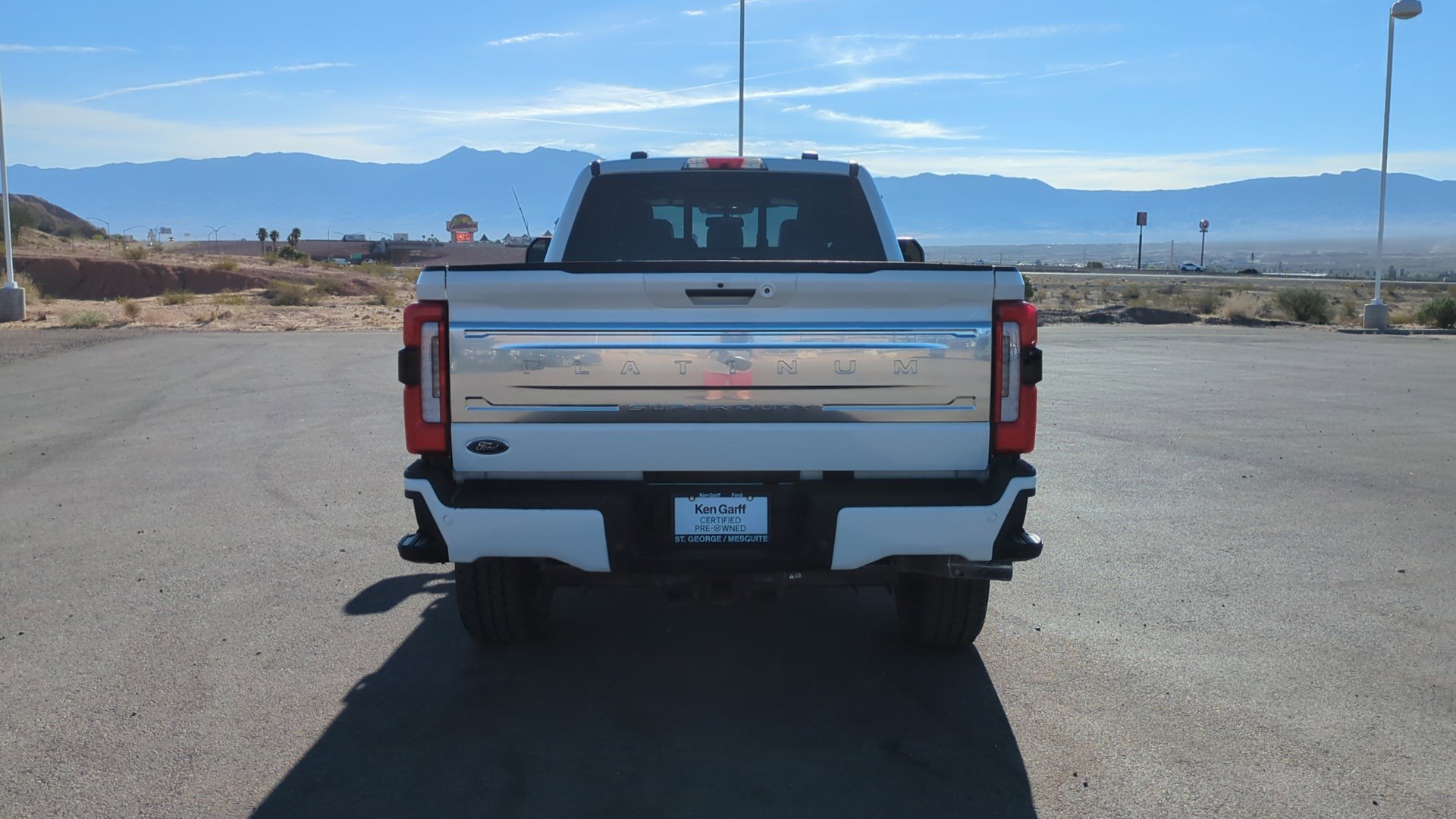 Used 2024 Ford F250 Platinum image 4