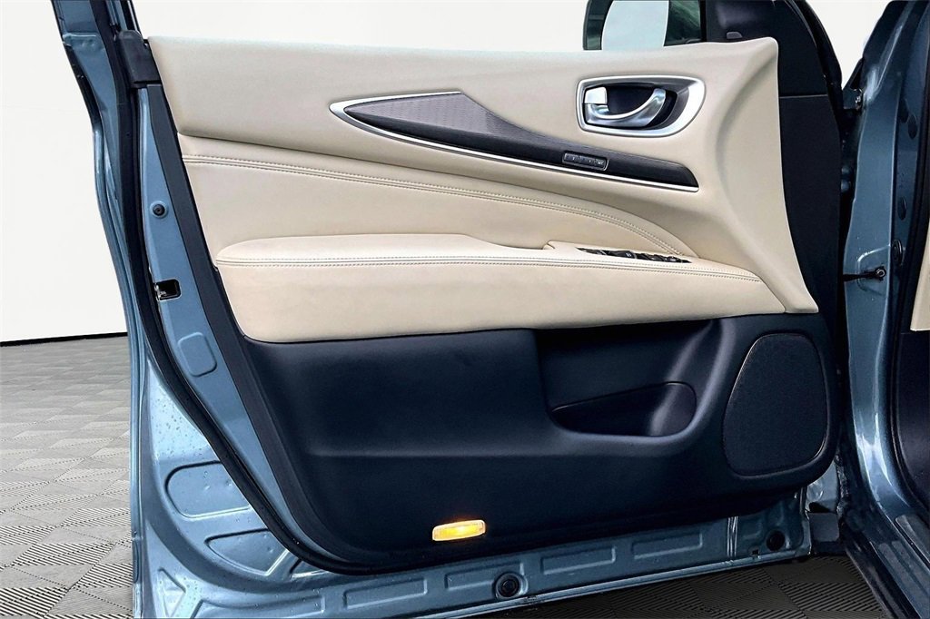 Used 2019 INFINITI QX60 Luxe image 23