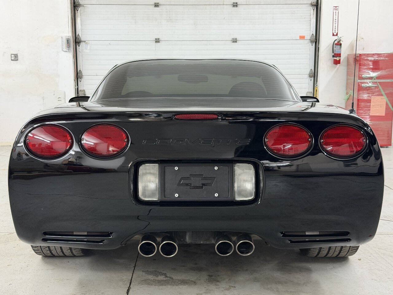 Used 2001 Chevrolet Corvette Z06 RWD image 9