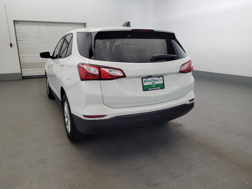 Used 2020 Chevrolet Equinox LS w/ LS Convenience Package FWD image 6