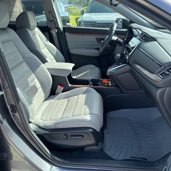 Used 2021 Honda CR-V Touring image 14