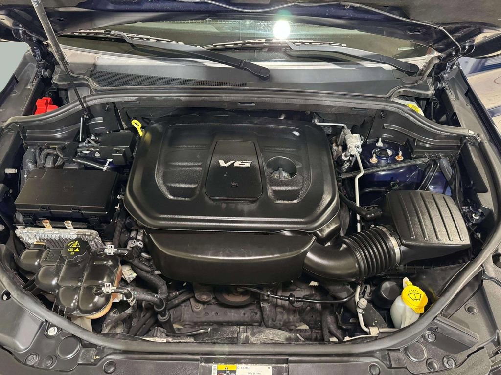 Used 2017 Jeep Grand Cherokee Limited image 29