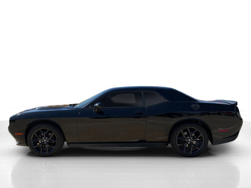 Used 2020 Dodge Challenger SXT w/ Blacktop Package RWD image 3