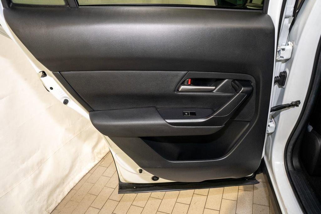 Used 2025 MAZDA CX-50 AWD 2.5 S w/ Premium Package image 11