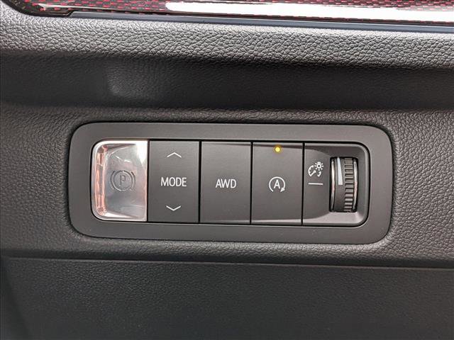 New 2026 Chevrolet Traverse Z71 w/ Enhanced Driving Package AWD/4WD image 14