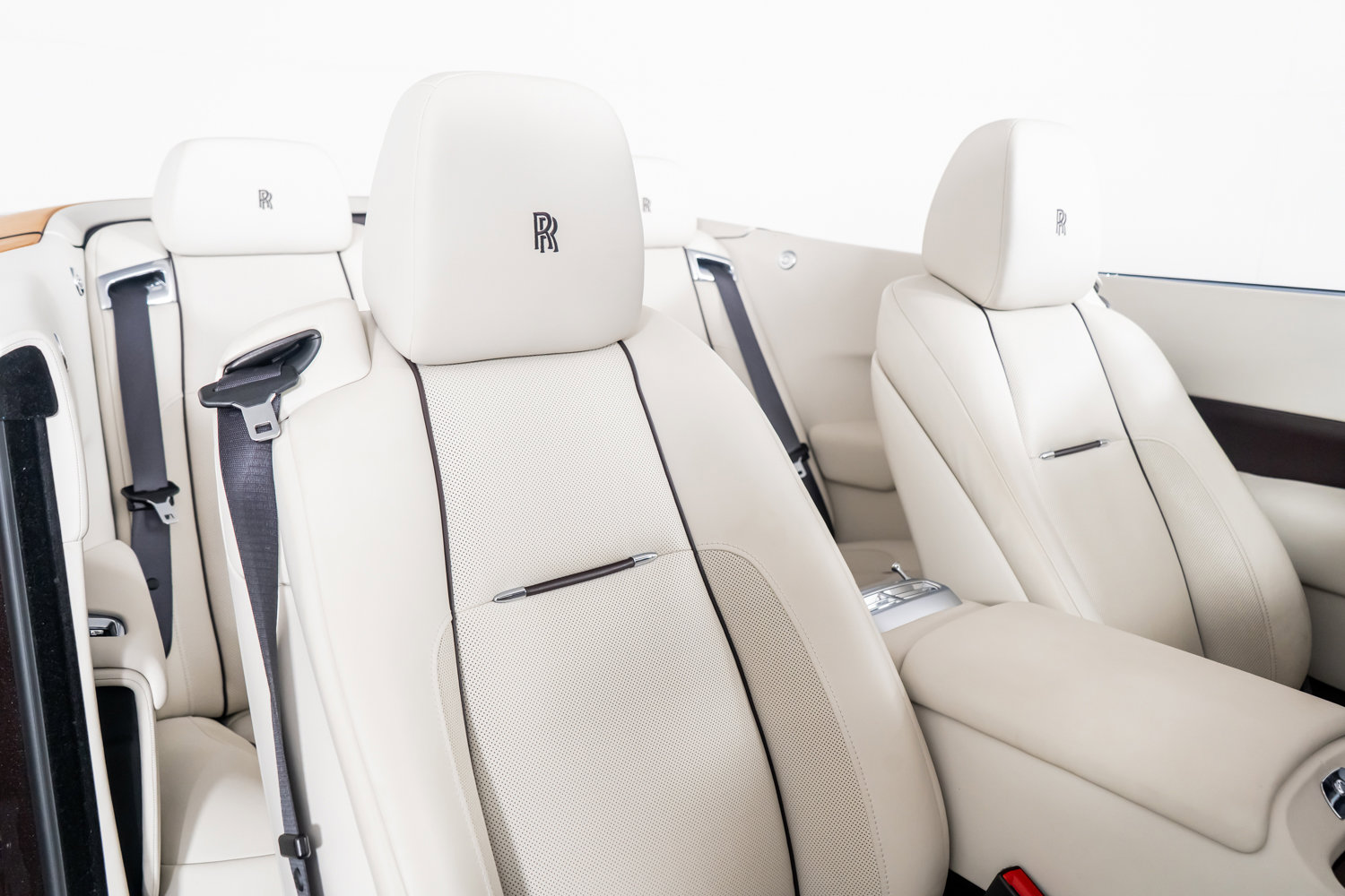 Used 2017 Rolls-Royce Dawn image 30