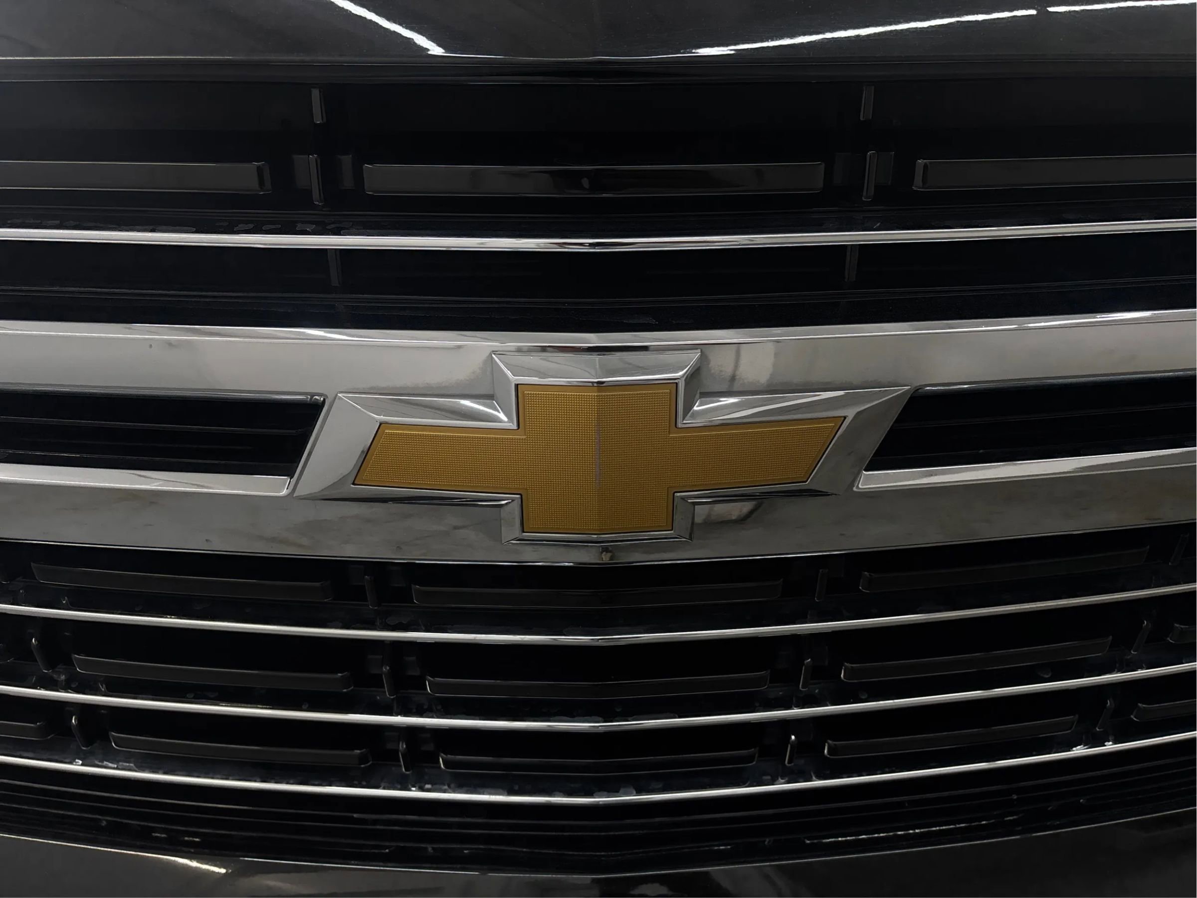 Used 2021 Chevrolet Suburban LT AWD/4WD image 35