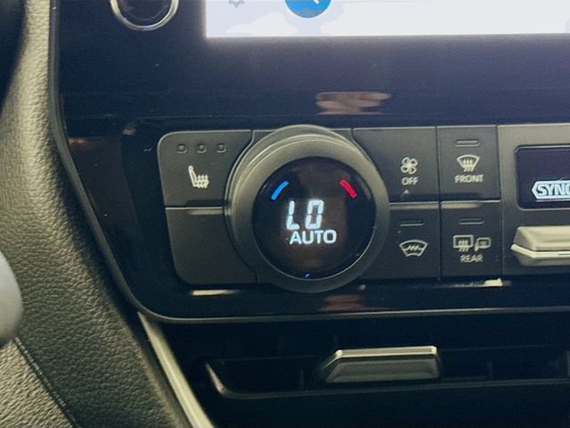 Used 2024 Toyota Grand Highlander AWD image 20