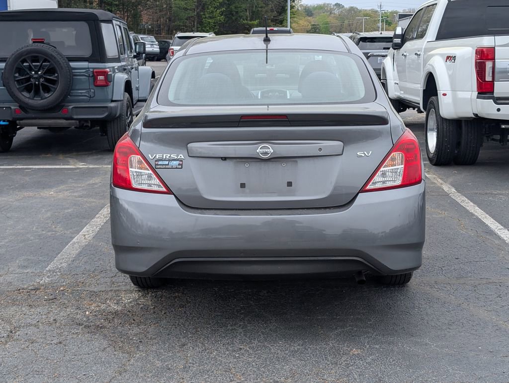 Used 2019 Nissan Versa SV FWD image 6