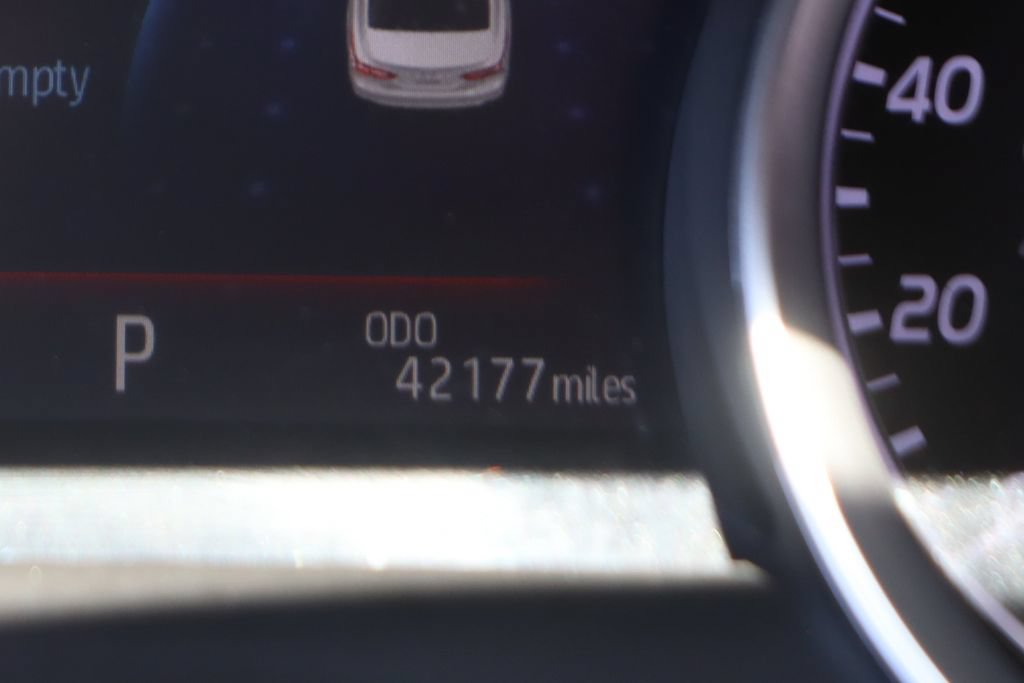 Used 2023 Toyota Camry XLE FWD image 23
