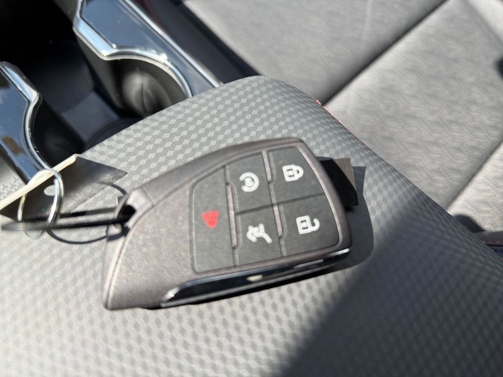 New 2026 Chevrolet Equinox RS w/ Convenience Package III image 31