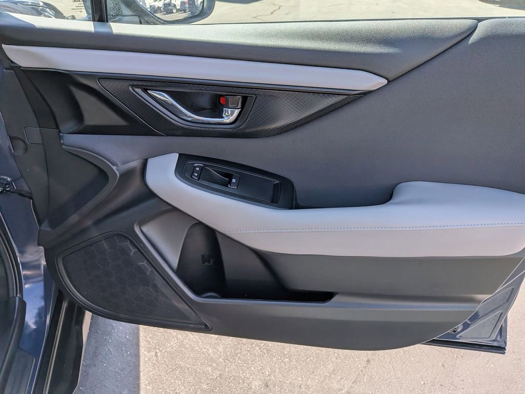 Used 2025 Subaru Outback Premium image 33