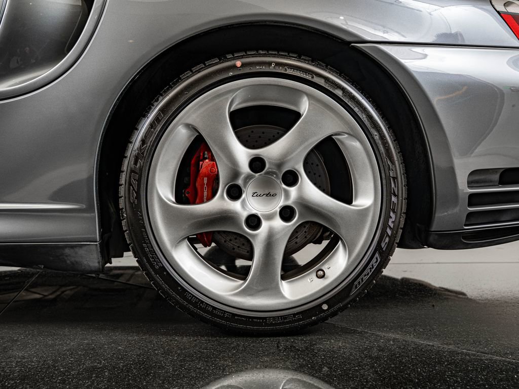 Used 2002 Porsche 911 Turbo AWD/4WD image 13