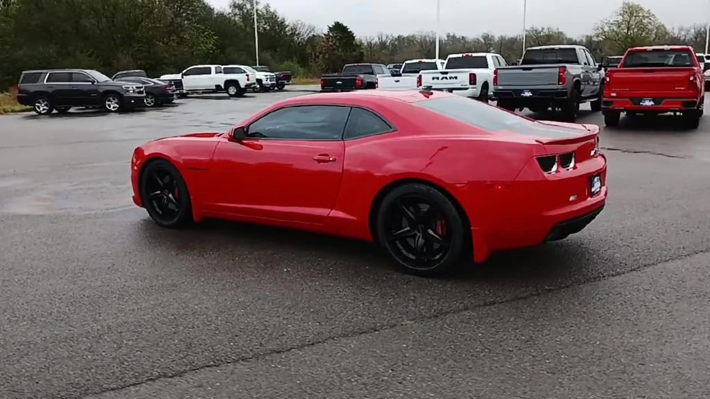 Used 2010 Chevrolet Camaro SS w/ RS Package image 6