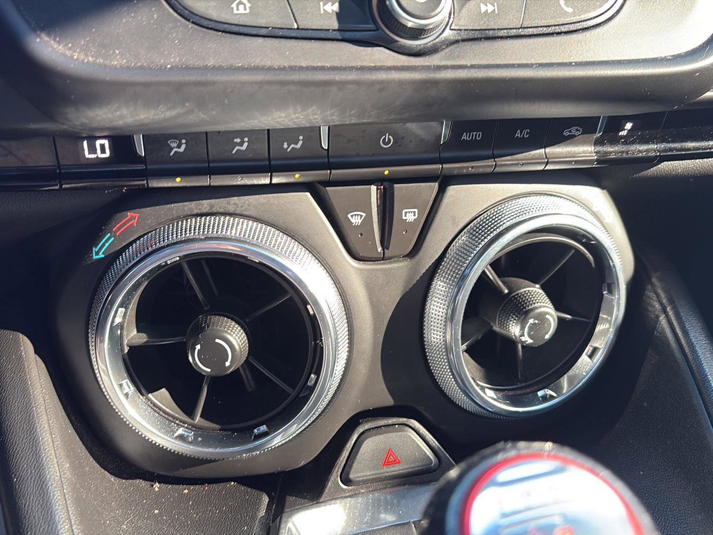 Used 2020 Chevrolet Camaro LT image 20