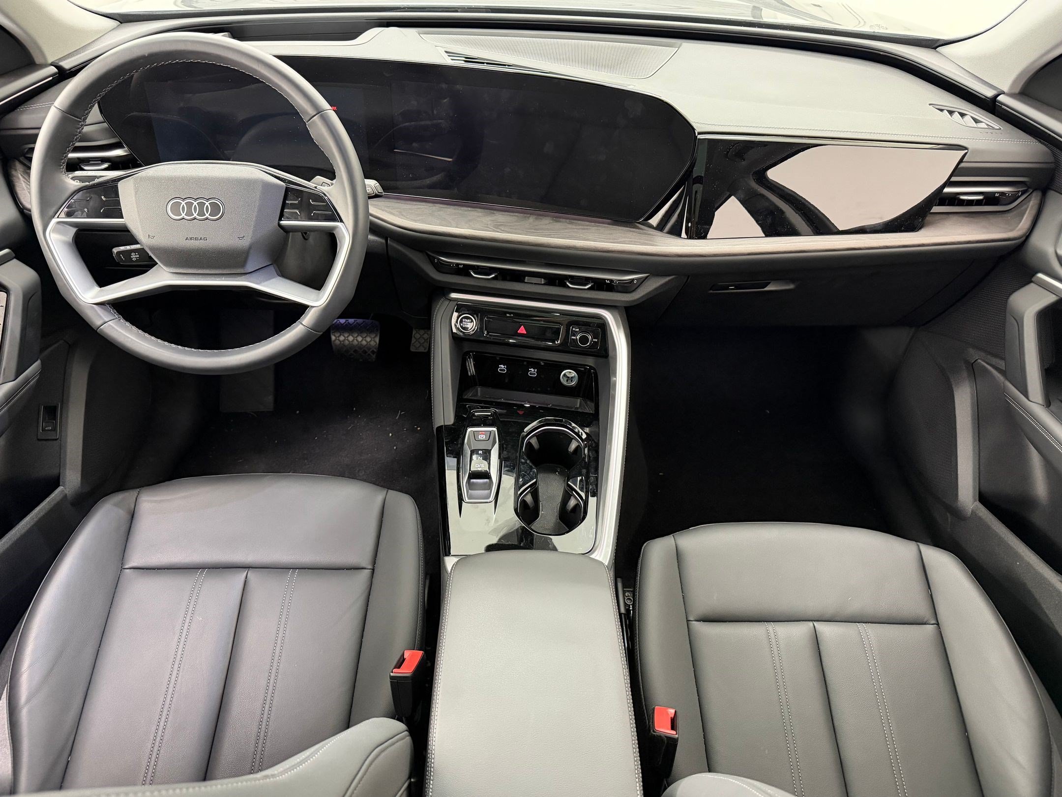 Used 2025 Audi Q5 Premium Plus AWD/4WD image 15