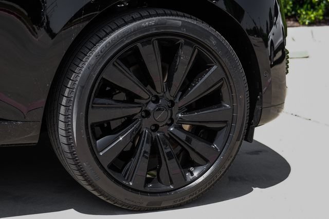 New 2026 Land Rover Range Rover SV AWD/4WD image 76