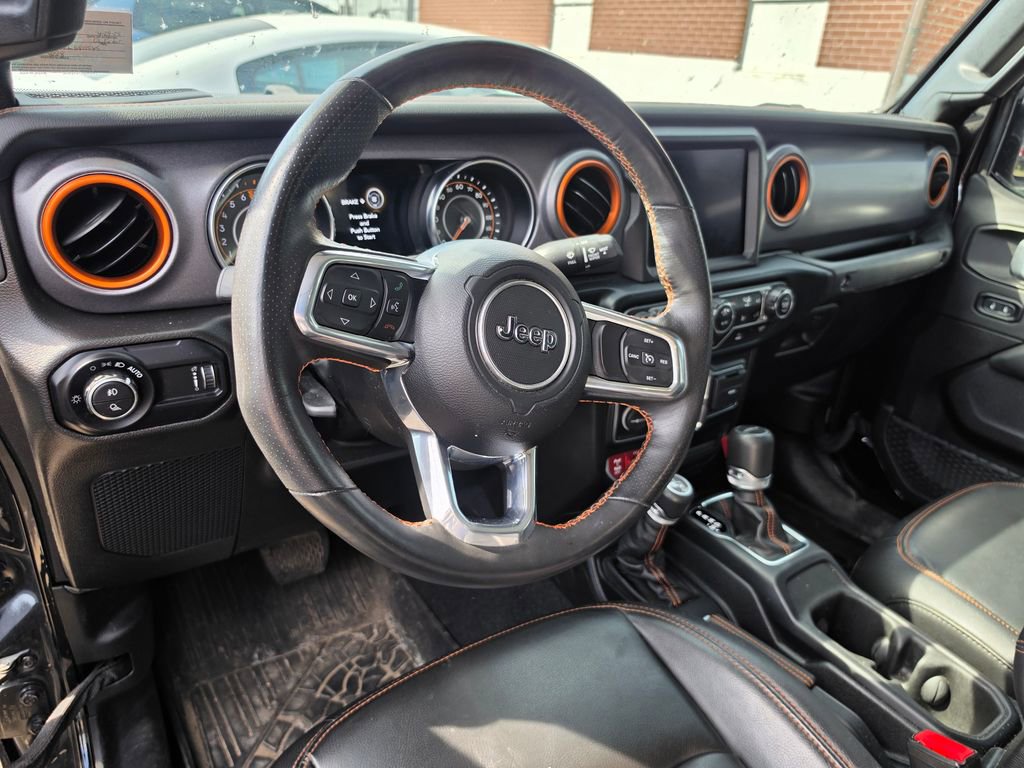 Used 2023 Jeep Gladiator Mojave w/ Cold Weather Group image 4