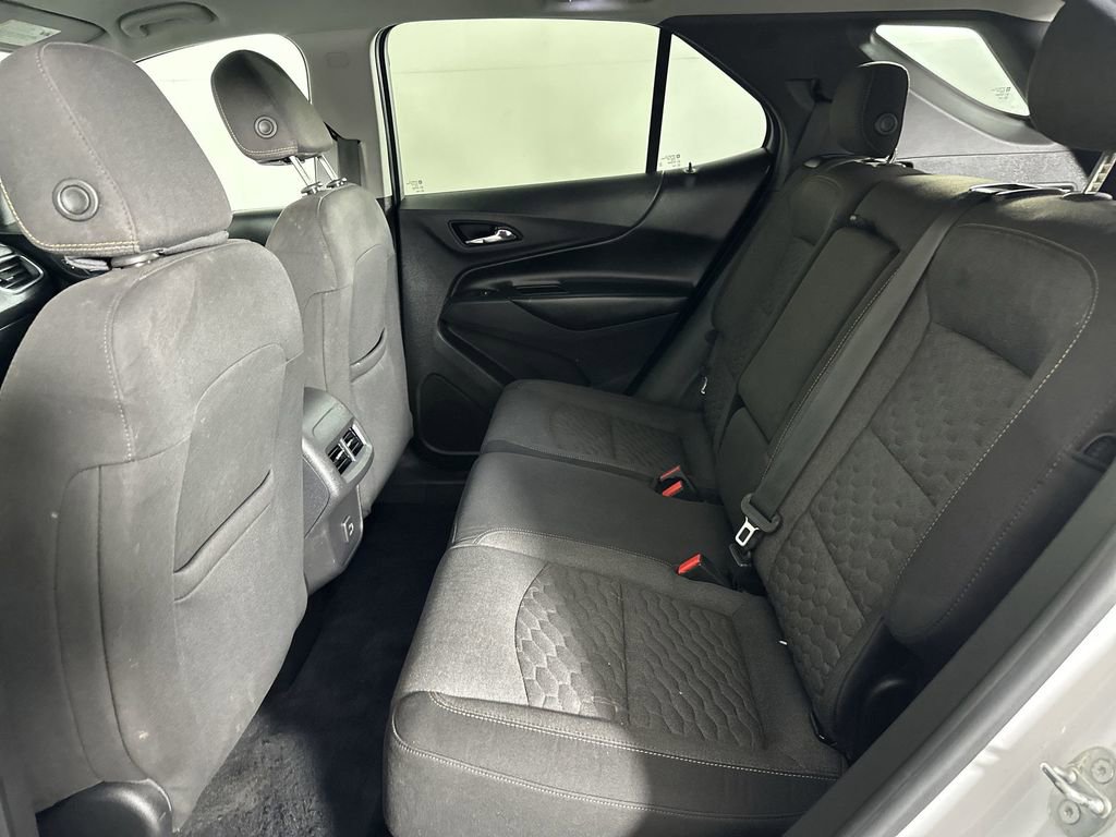Used 2020 Chevrolet Equinox LT image 25