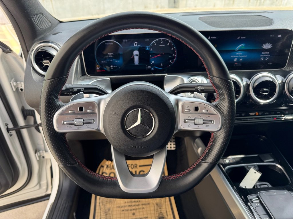 Used 2021 Mercedes-Benz GLB 250 4MATIC image 16