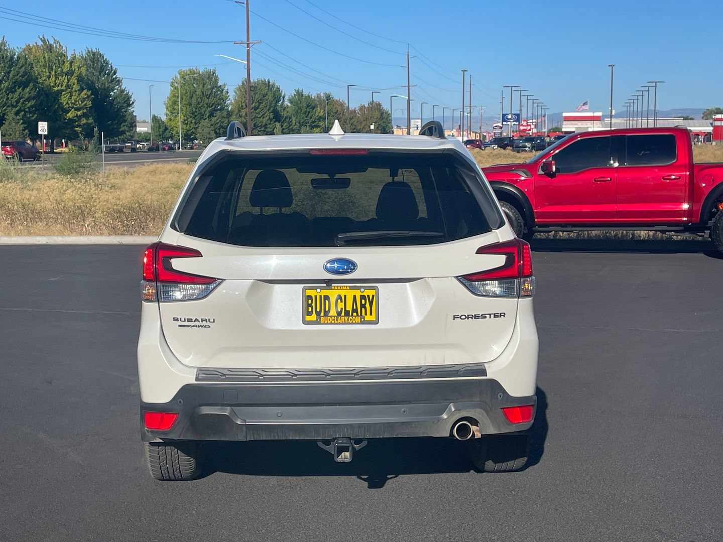 Used 2022 Subaru Forester Limited AWD/4WD image 4