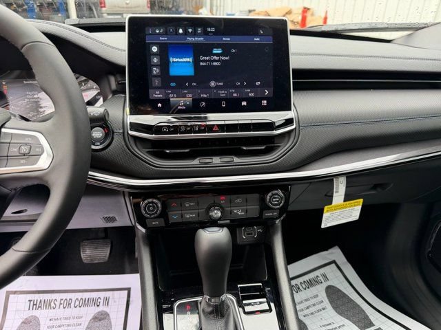 New 2026 Jeep Compass Latitude AWD/4WD image 20