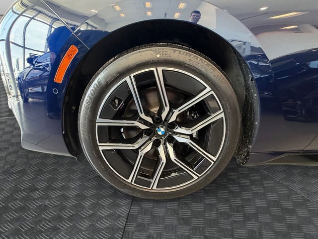 New 2026 BMW 740i xDrive w/ Executive Package image 12