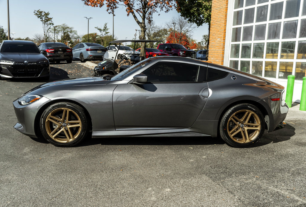 Used 2023 Nissan Z w/ Floor Mat Package RWD image 32