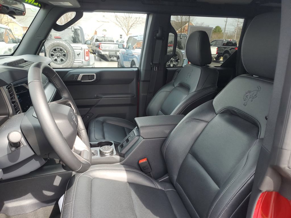 New 2026 Ford Bronco Big Bend w/ Black Diamond Package AWD/4WD image 7