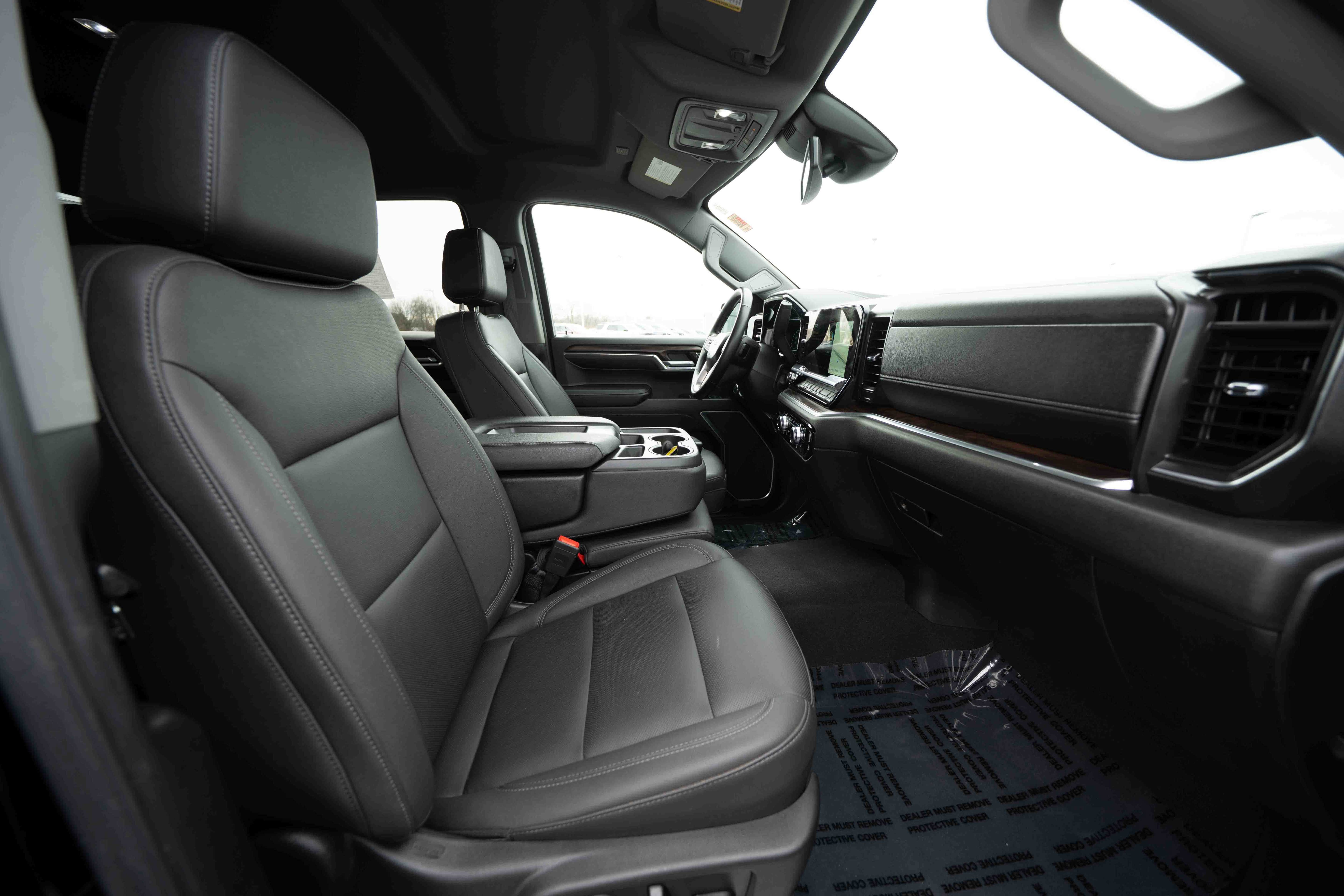 Used 2023 GMC Sierra 1500 SLT AWD/4WD image 26