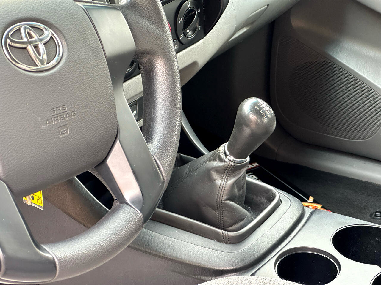 Used 2012 Toyota Tacoma 2WD Access Cab image 11