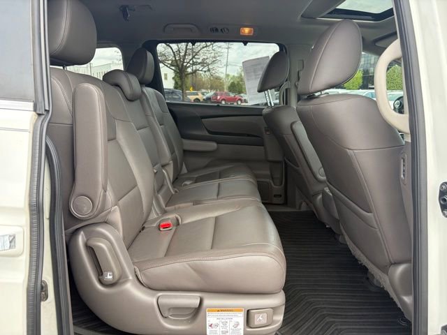 Used 2016 Honda Odyssey EX-L image 16